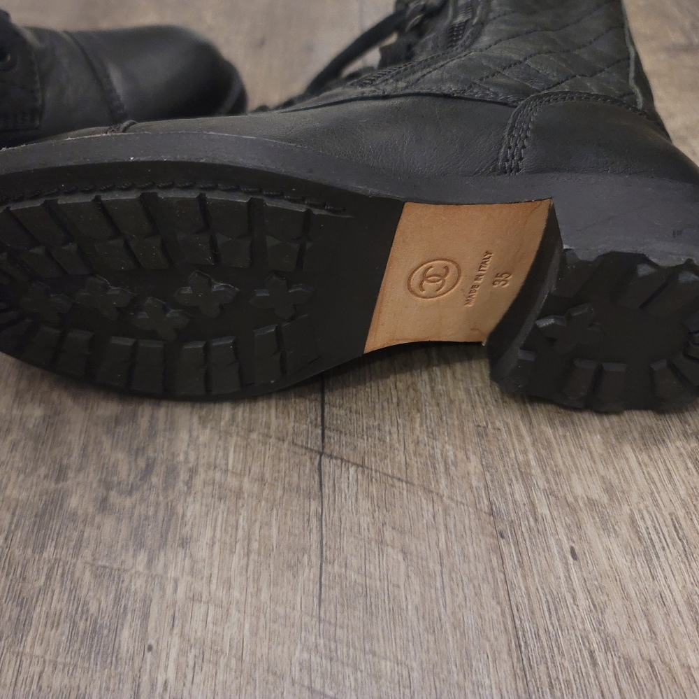 Chanel combat boots - Picture 8 of 11